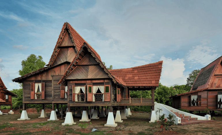 Penginapan Desa Balqis, Suasana Tenang dan Nyaman di Kuala Linggi, Melaka