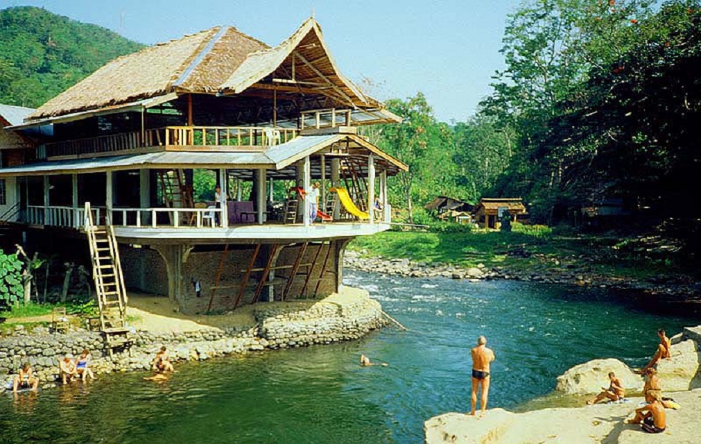 Bukit Lawang, Destinasi Wisata Alam yang Menakjubkan di Sumatera Utara