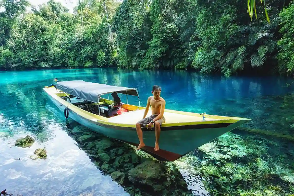 Labuan Cermin, Keindahan Alam Tersembunyi di Kalimantan