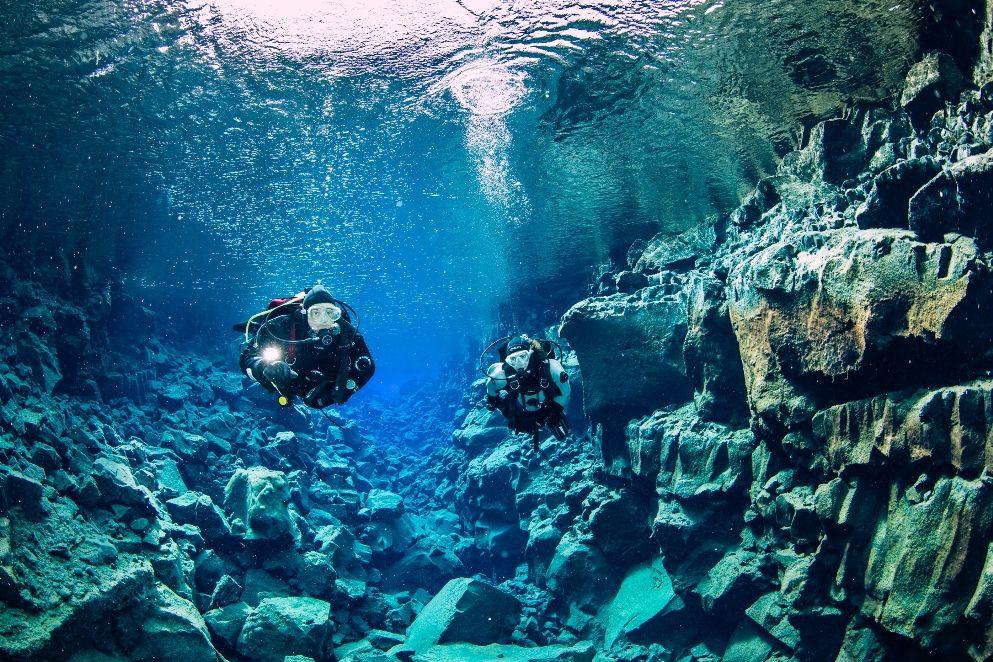 Diving, Petualangan Menyelam Menyusuri Keindahan Bawah Laut