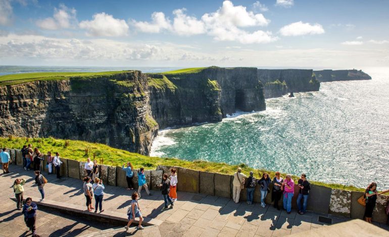 Wisata Irlandia, Menyusuri Keindahan Alam dan Warisan Budaya yang Memikat