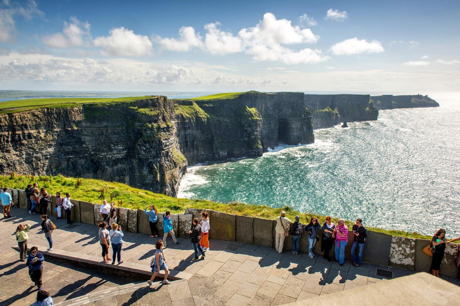 Wisata Irlandia, Menyusuri Keindahan Alam dan Warisan Budaya yang Memikat