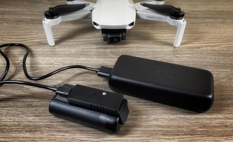 Dari Powerbank ke Drone, Alat Traveling Masa Kini yang Revolusioner