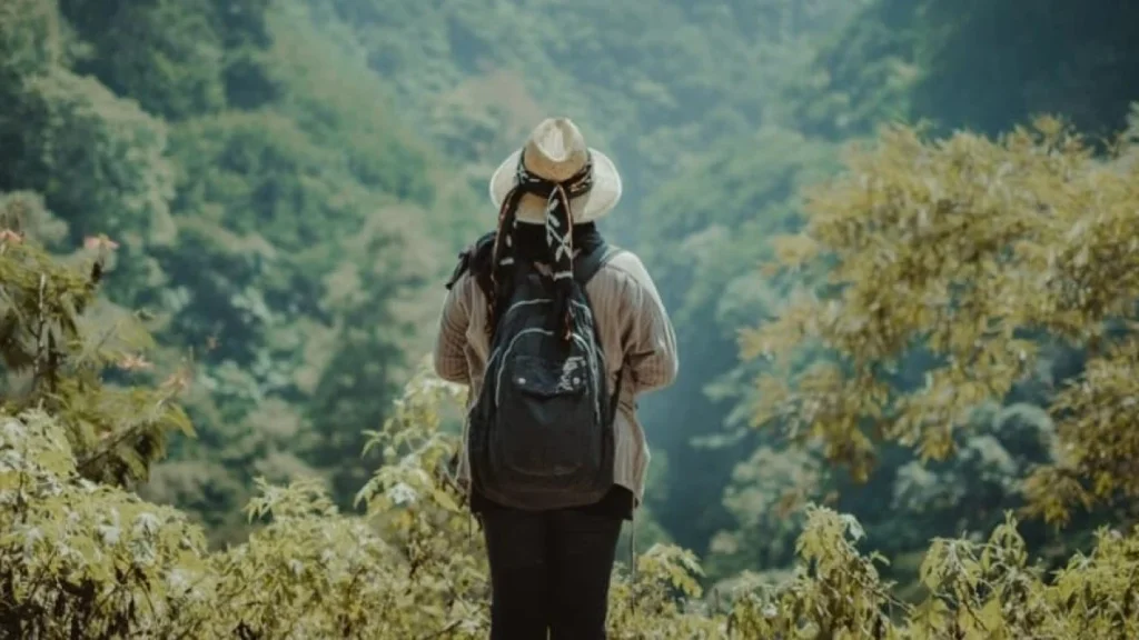 7 Tips Aman dan Hemat untuk Backpacker Solo di Indonesia