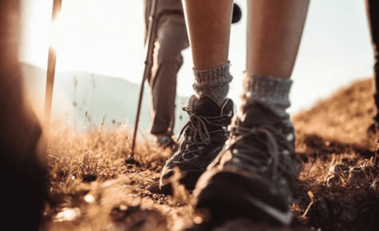 Cara Memilih Sepatu Terbaik untuk Perjalanan Backpacker Jangka Panjang