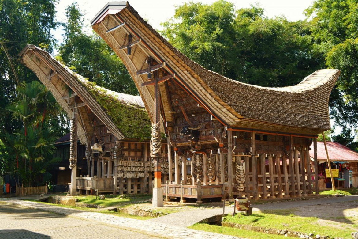 Menjelajahi Tana Toraja Sendiri, Petualangan Solo yang Penuh Makna