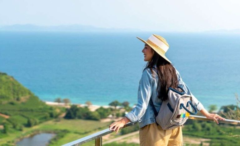 Kebebasan dan Penemuan Diri dalam Travel Solo