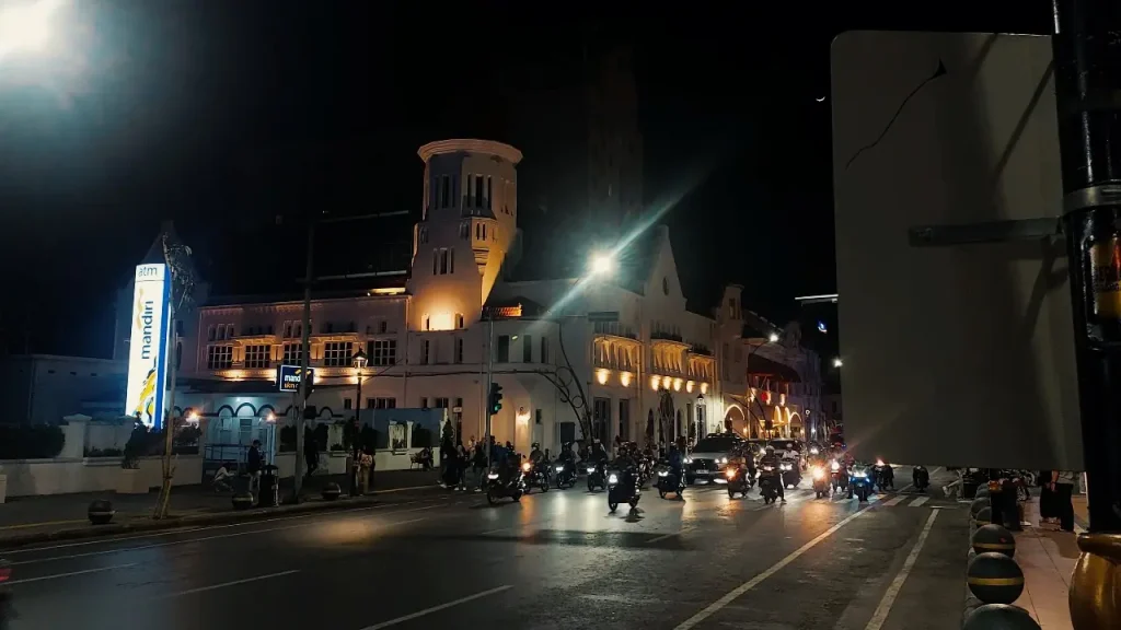 Menjelajahi Keindahan Kota Tua Surabaya, Perpaduan Sejarah dan Modernitas