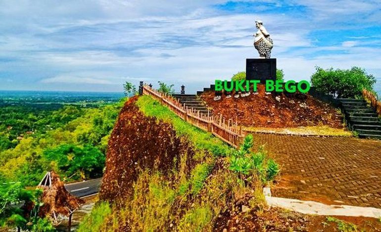 Bukit Bego, Destinasi Solo Traveling yang Menyuguhkan Keindahan Alam Yogyakarta