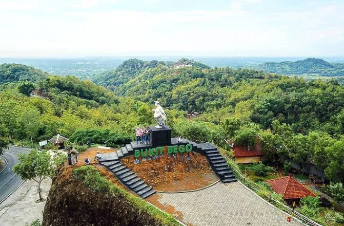 Menikmati Keindahan Bukit Bego, Permata Tersembunyi di Bantul