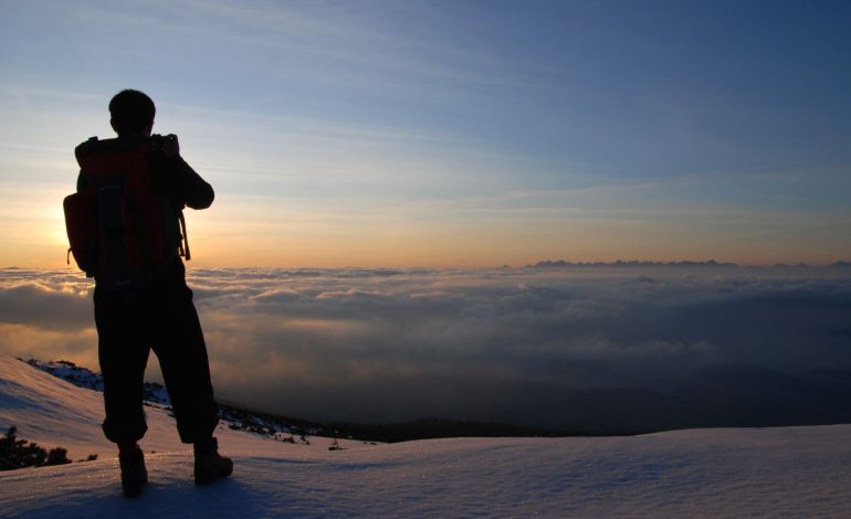 Travel Solo, Menghormati Budaya dan Adat Lokal
