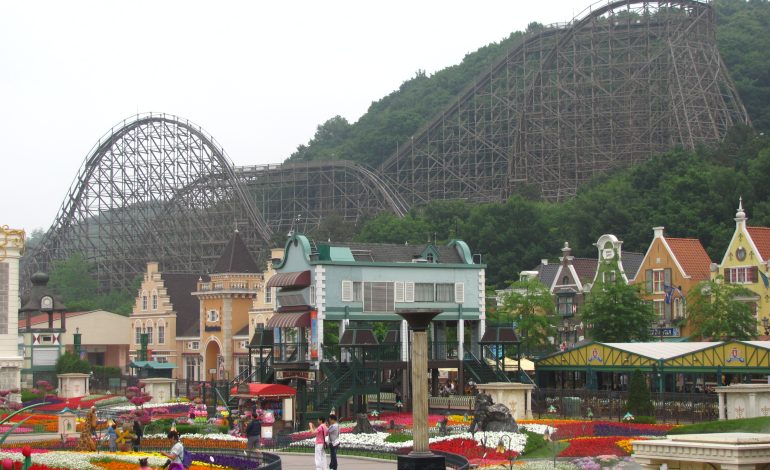 Everlandm Taman Hiburan Terbesar Korea Selatan yang Penuh Keajaiban