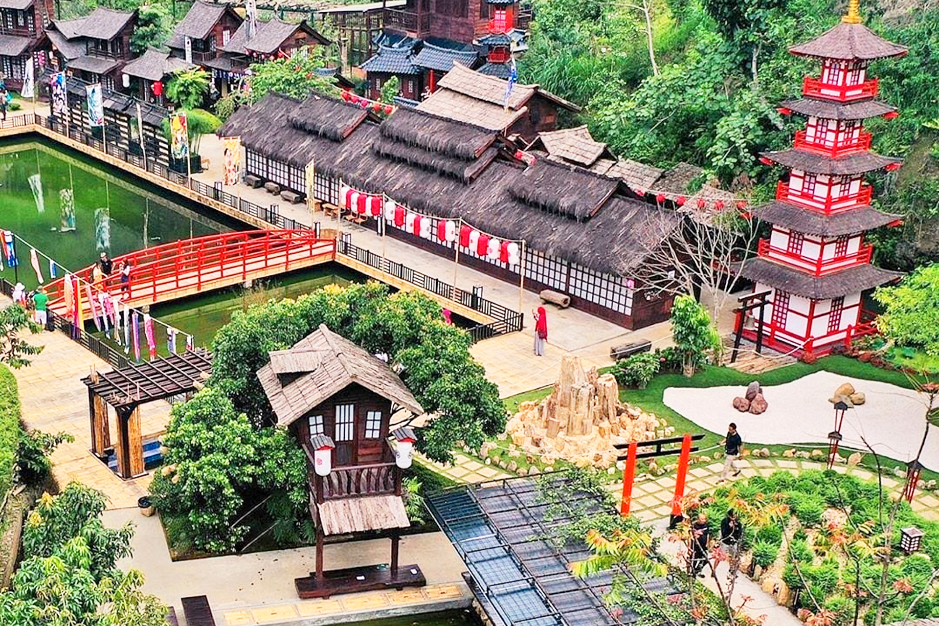 The Great Asia Afrika, Jelajah Mini Dunia di Lembang yang Penuh Edukasi dan Warna