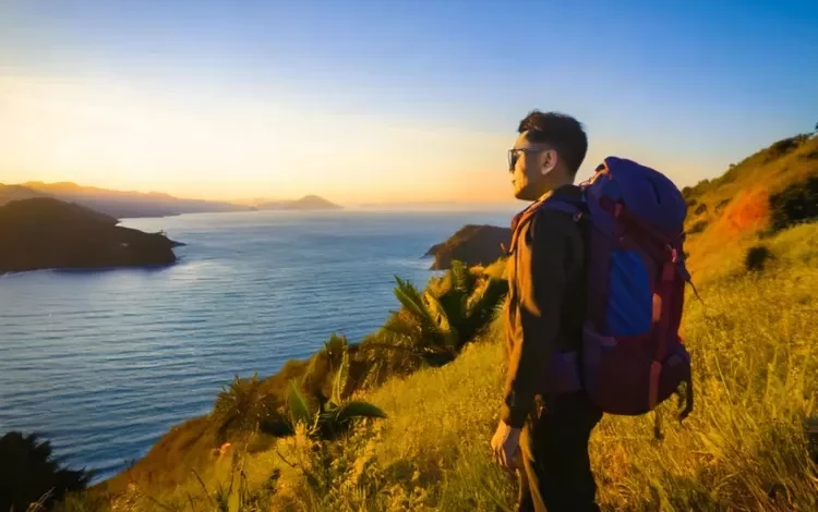 10 Strategi Cerdas untuk Backpacker Solo, Hemat, Aman, dan Penuh Petualangan