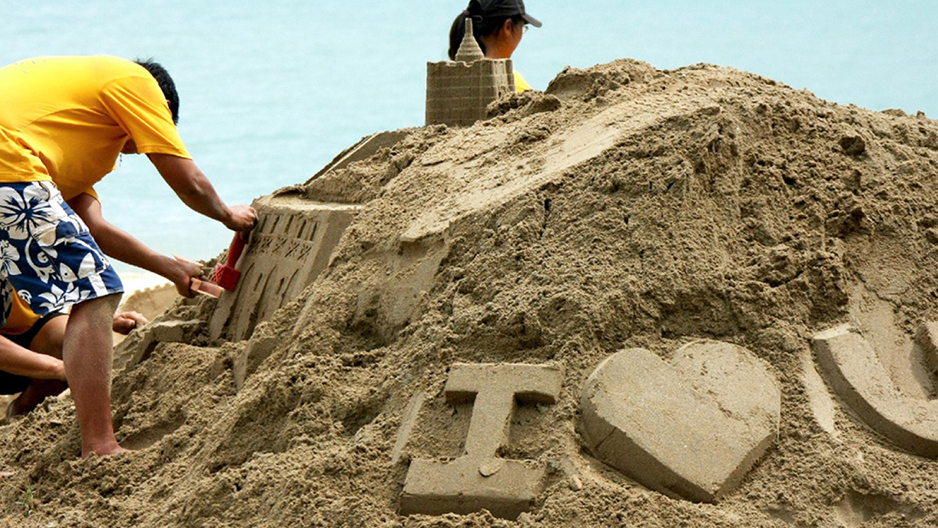 Sandcastle Building, Aktivitas Pantai Kreatif untuk Semua Usia