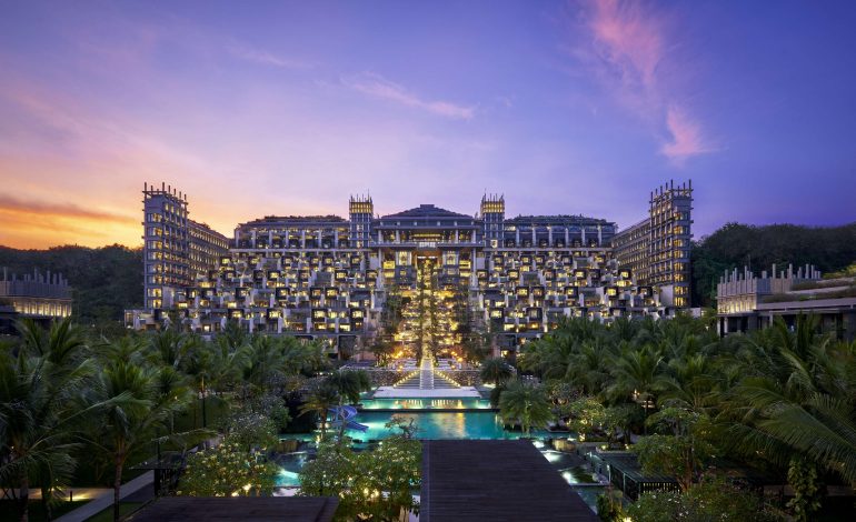 Menyelami Kemewahan Tropis di The Apurva Kempinski Bali
