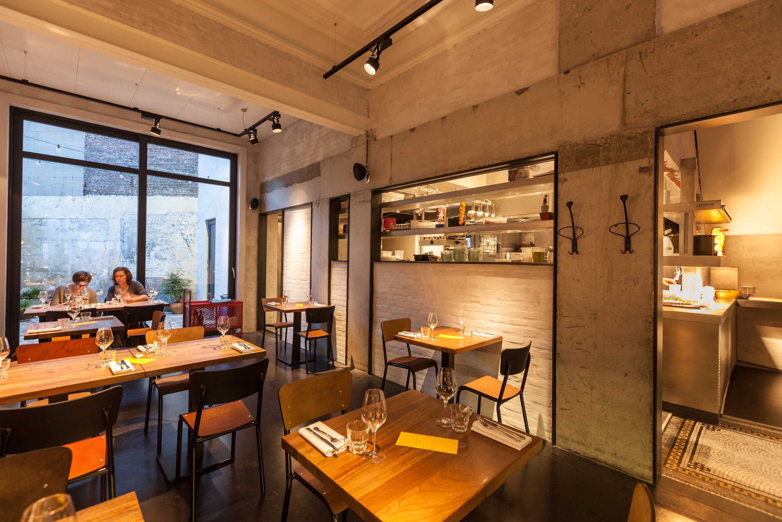 Restoran Publiek, Kuliner Modern dengan Sentuhan Lokal di Jakarta