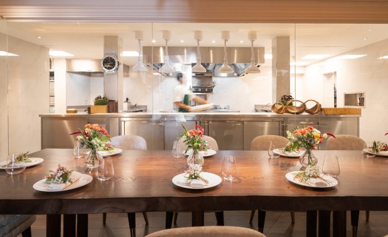 Core by Clare Smyth, Puncak Kuliner Inggris Modern di London
