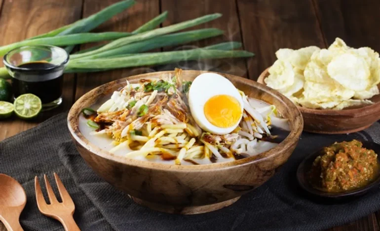 Lezatnya Mi Koclok, Kuliner Khas Cirebon yang Menggugah Selera