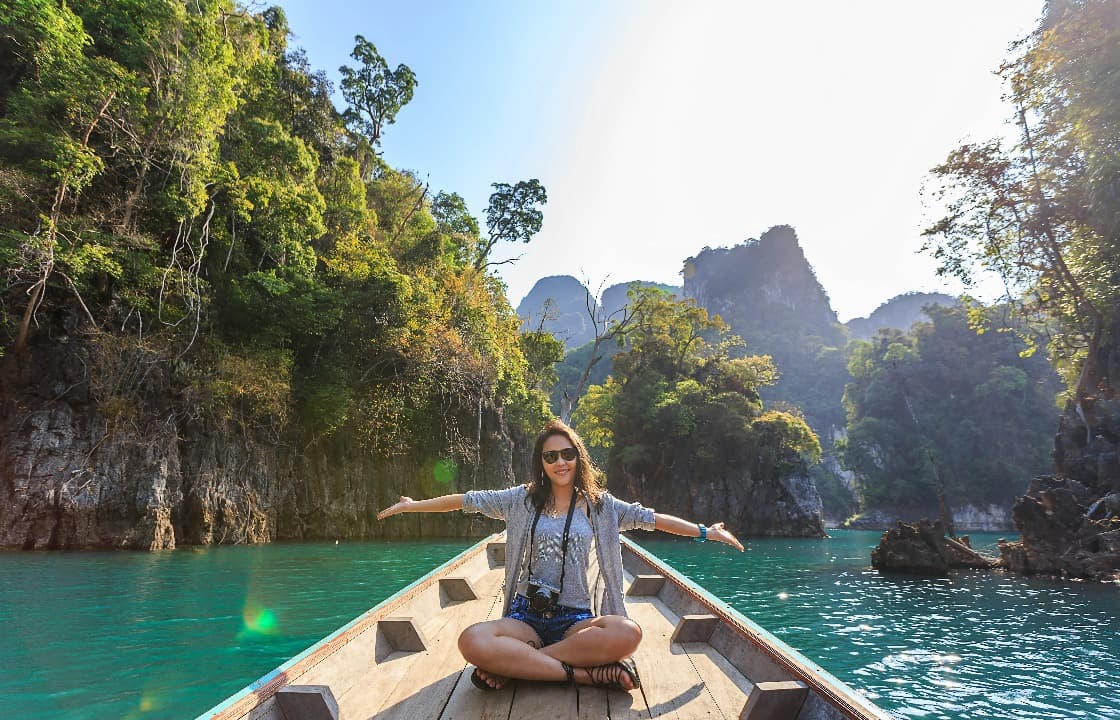 Solo Travel ke Destinasi Alam Terpencil, Rekoneksi Diri dan Pemulihan Mental