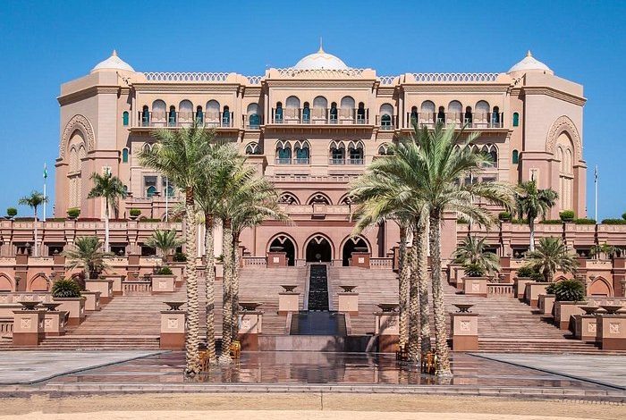 Emirates Palace, Ikon Kemewahan Abu Dhabi
