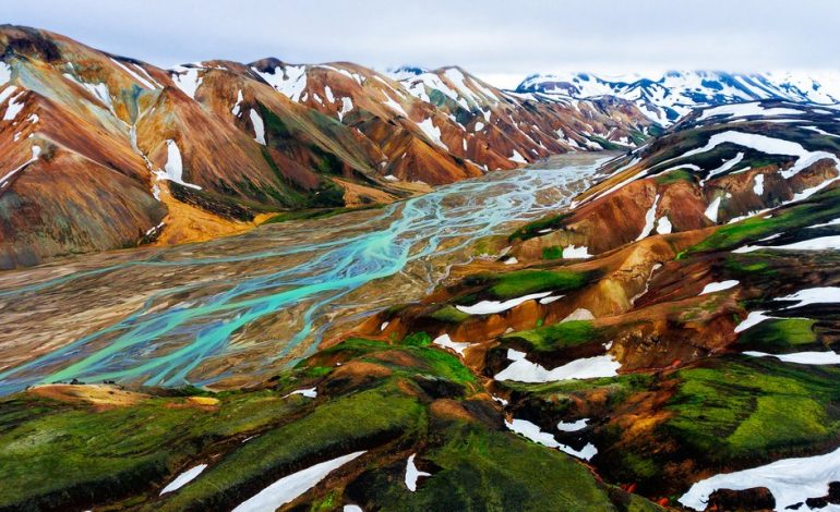 Menjelajahi Keindahan Liar Dataran Tinggi Islandia