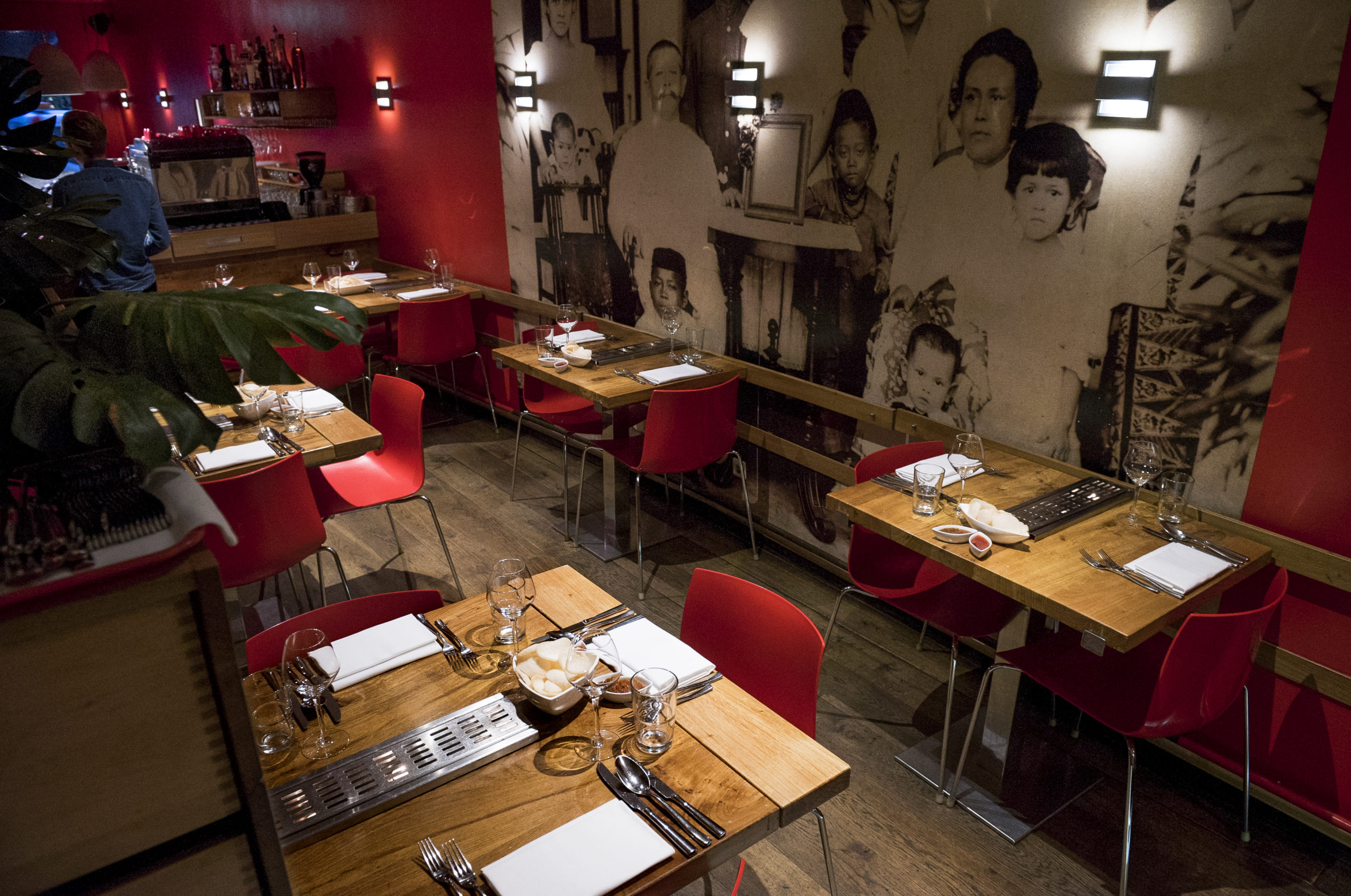 Restaurant Blauw, Menikmati Keajaiban Kuliner Indonesia di Jantung Amsterdam