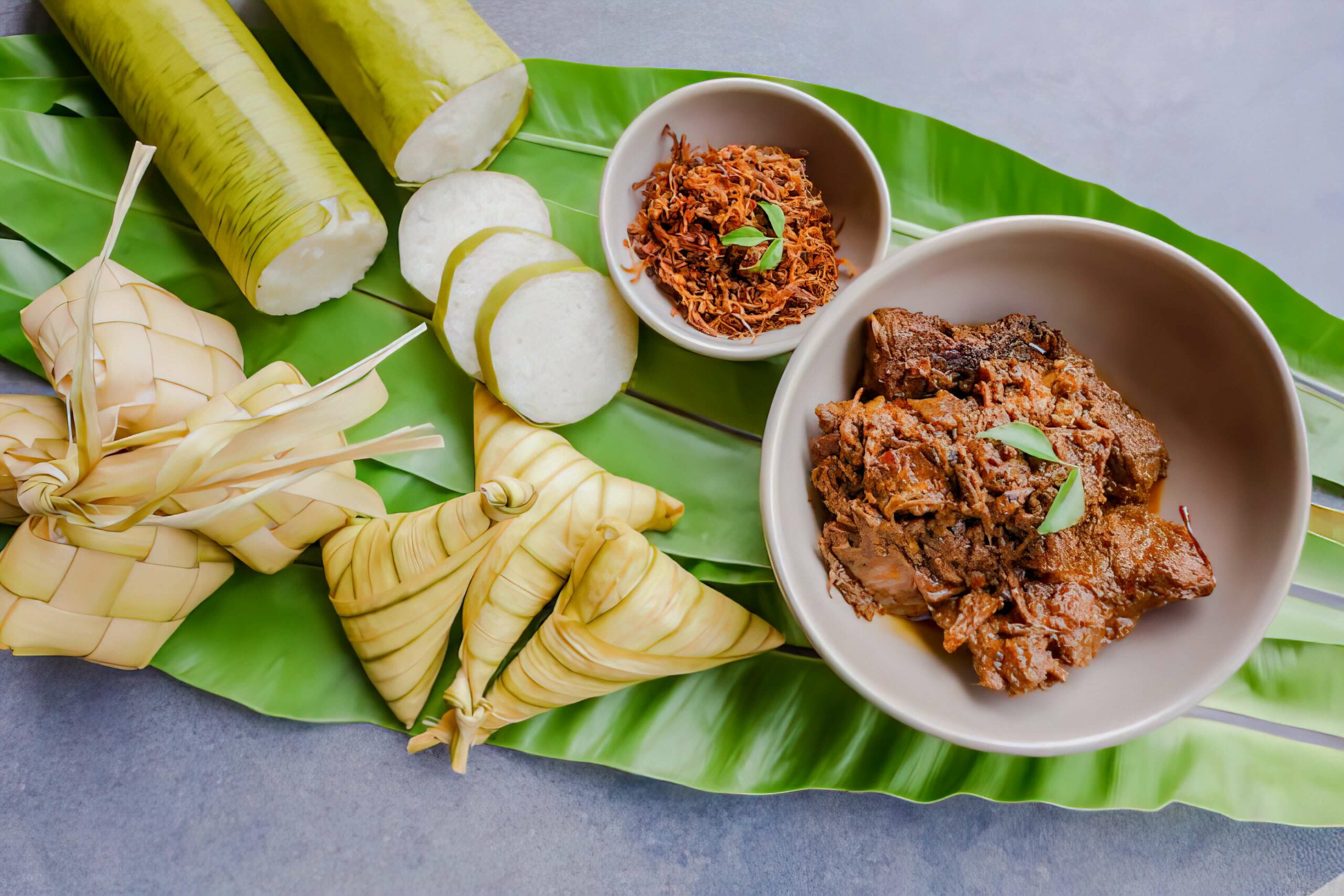 Keunikan Lemang Ketupat Hijau dari Kabupaten Solok