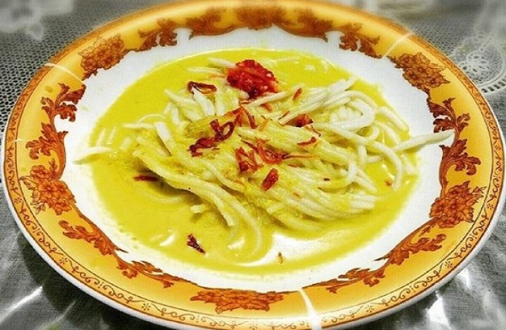 Lakso Palembangm, Mie Santan Pedas yang Menghangatkan Pagi