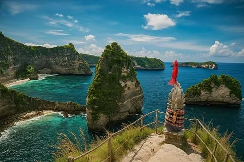Menjelajah Solo ke Pulau-pulau Kecil, Keajaiban di Balik Keheningan