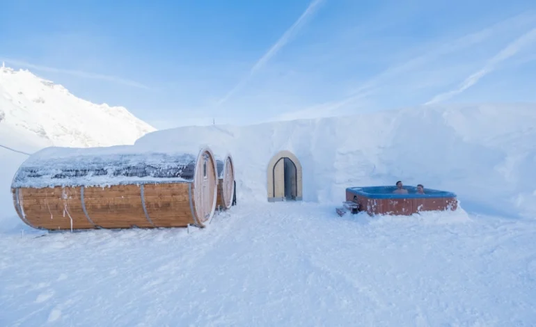 Igloo Village Zugspitze, Malam Ajaib di Desa Es Gunung Tertinggi Jerman