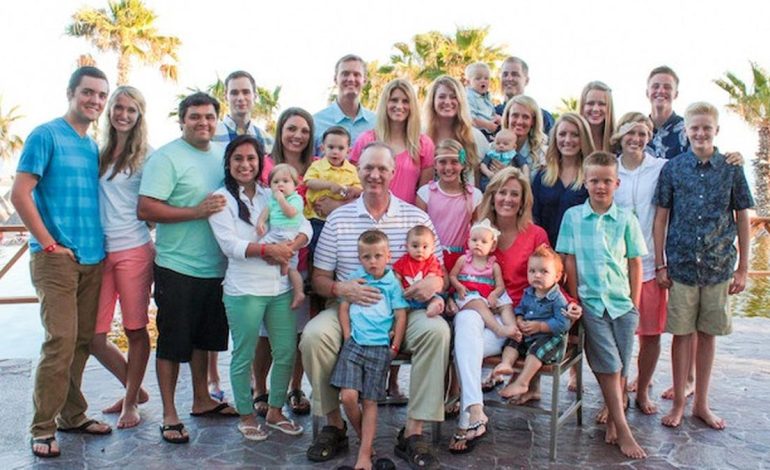 Liburan Bersama Kakek-Nenek, Menyambung Generasi lewat Petualangan Bersama