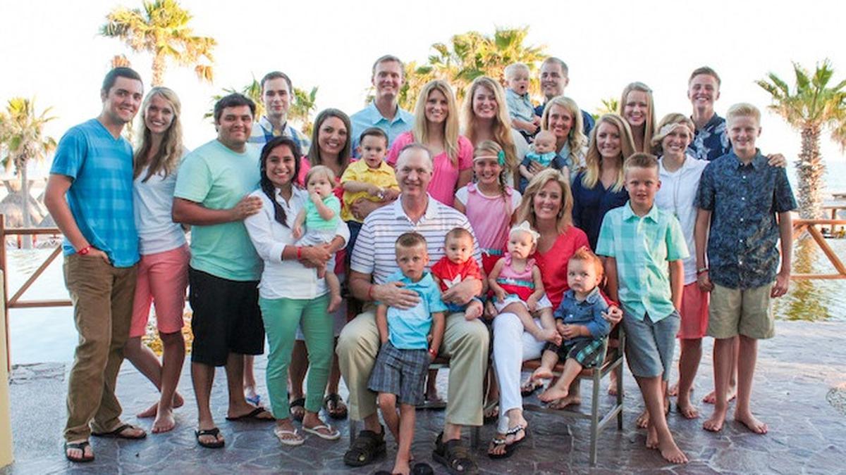 Liburan Bersama Kakek-Nenek, Menyambung Generasi lewat Petualangan Bersama