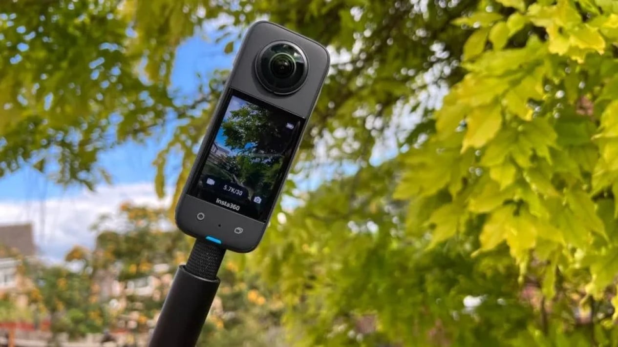 Kamera 360° Ringan untuk Traveling, Mengabadikan Setiap Sudut Perjalanan