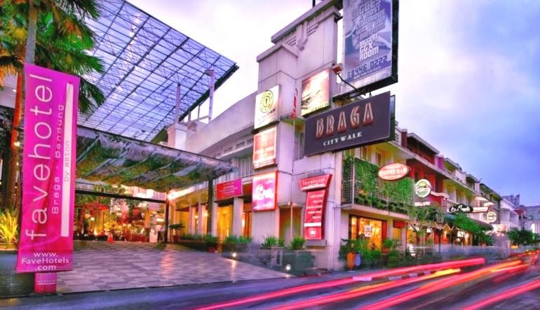 Menginap Nyaman dan Terjangkau di Bandung, Zest Hotel Braga dan Favehotel Braga