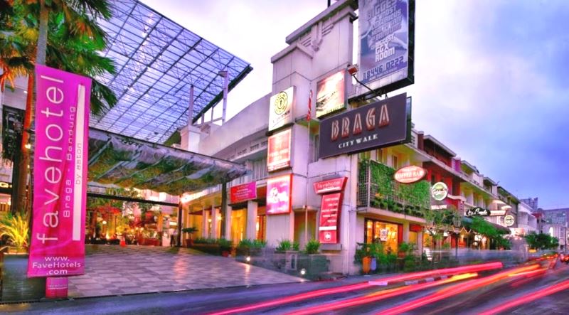 Menginap Nyaman dan Terjangkau di Bandung, Zest Hotel Braga dan Favehotel Braga