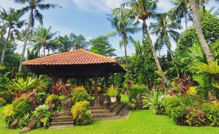 Menyepi di Museum di Tengah Kebun, Wisata Edukatif yang Menenangkan