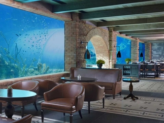 Ocean Pearl Bali, Restoran Berbintang dengan Sentuhan Laut dan Seni Tropis