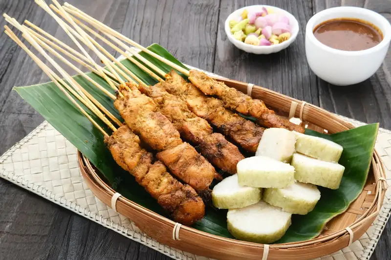 Sate Bulayak, Kuliner Tradisional Lombok dengan Cita Rasa Autentik