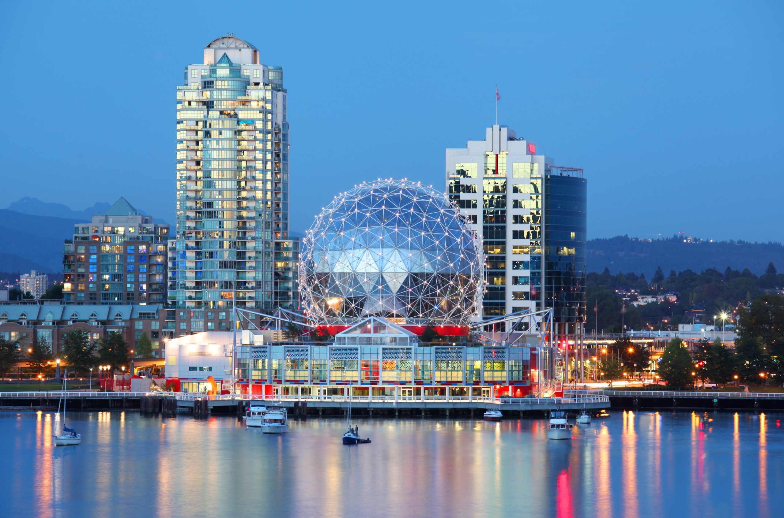 Vancouver, Kanada, Kota Harmoni Alam dan Kota Modern