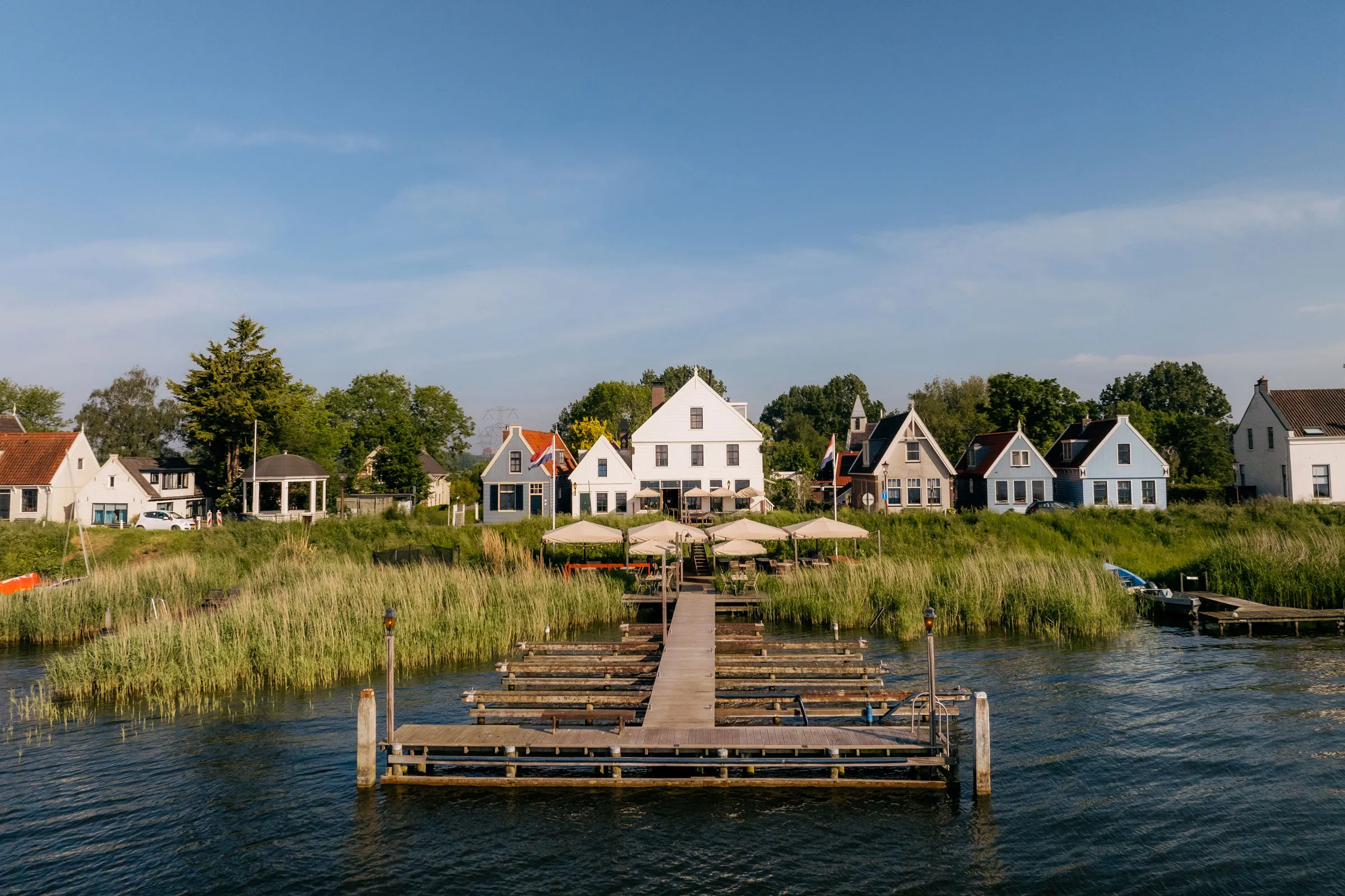De Durgerdam, Oasis Lakeside yang Menggabungkan Sejarah dan Kemewahan di Belanda