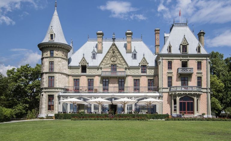 Schloss Szidónia, Permata Sejarah dan Kemewahan di Tengah Hutan Hongaria