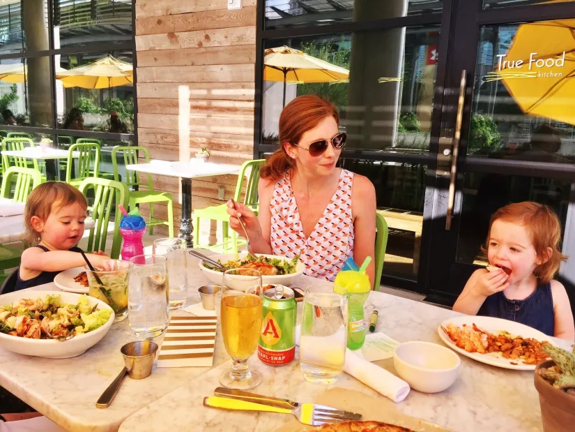 Panduan Makanan Liburan Keluarga, Restoran Kid-Friendly dengan Menu Sehat