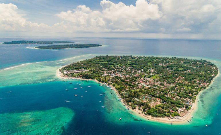 Gili Trawangan Pulau Pesta yang Masih Menyimpan Surga