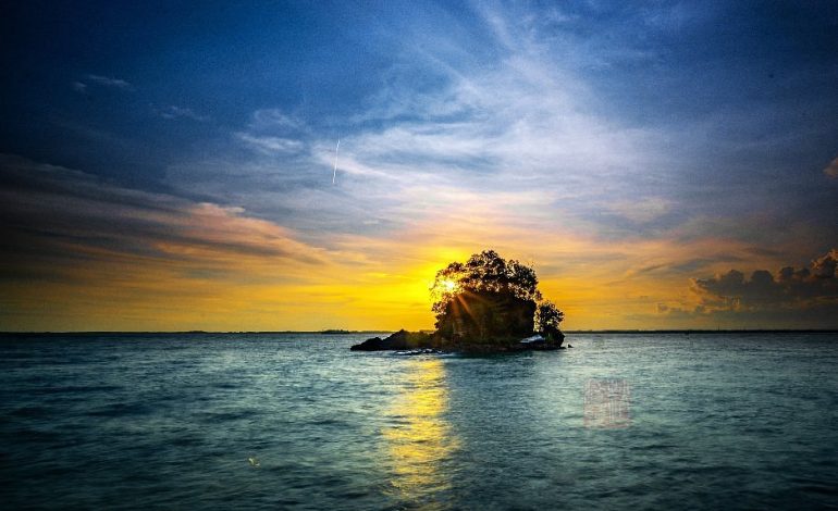 Pantai Melawai Balikpapan, Sunset Romantis Terbaik di Kalimantan yang Wajib Diburu