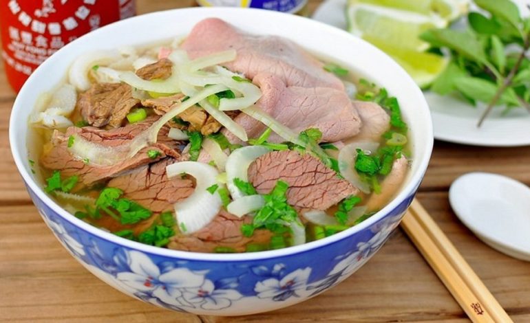 Phở Bò Hà Nội, Sup yang Lebih dari Sekadar Makanan, Tapi Jiwa Vietnam