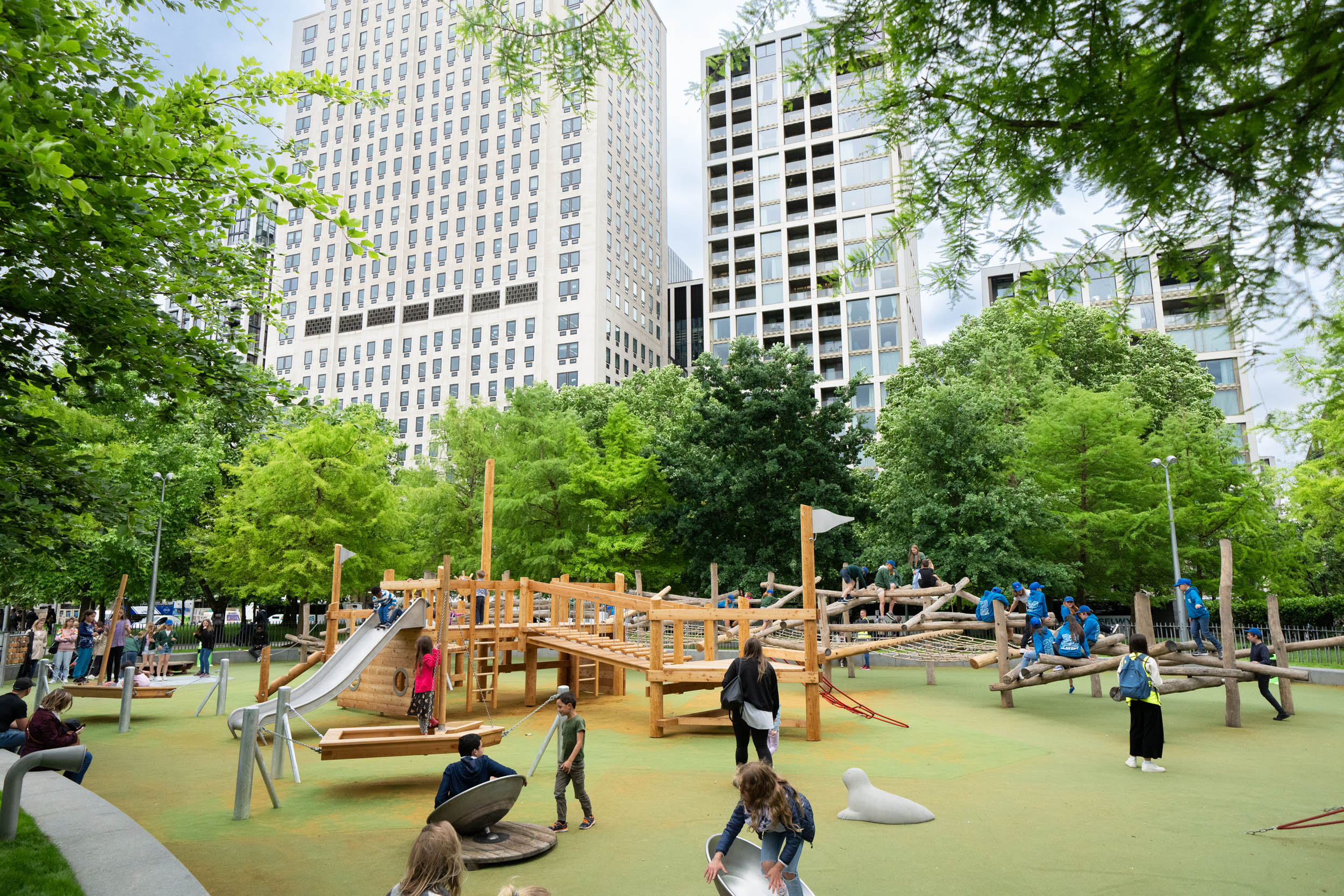 Jubilee Gardens Playground, Oasis Bermain Anak di Tengah South Bank London