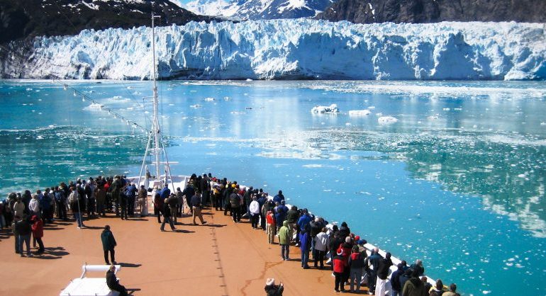 Glacier Bay National Park, Keajaiban Es, Fjord, dan Kehidupan Liar di Alaska Tenggara