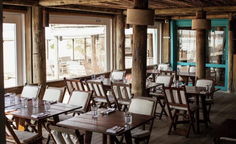 La Huella, Restoran Pantai Ikonik di José Ignacio yang Memadukan Kemewahan Santai dan Rasa Laut Atlantik