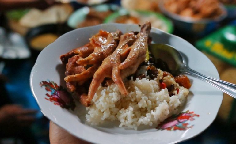 Gudeg Cakar, Sensasi Gudeg Pedas Khas Yogyakarta yang Bikin Nagih